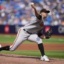 Jack Flaherty, abridor de los Orioles de Baltimore, hace un lanzamiento en el juego del jueves 3 de agosto de 2023, ante los Azulejos de Toronto (Mark Blinch/The Canadian Press via AP)