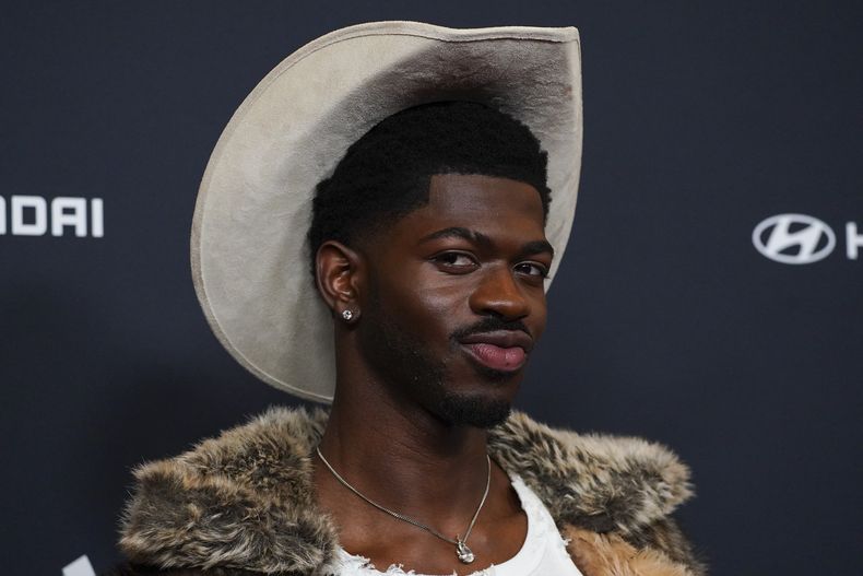 ARCHIVO - Lil Nas X llega a la 36ª edición anual de los GLAAD Media Awards el jueves 27 de marzo de 2025, en el Beverly Hilton Hotel en Beverly Hills, California. (Foto Jordan Strauss/Invision/AP, archivo)