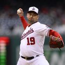 El abridor de los Nacionales de Washington, el venezolano Aníbal Sánchez, trabaja en el primer partido de una doble cartelera ante los Filis de Filadelfia, el sábado 1 de octubre de 2022, en Washington. (AP Foto/Nick Wass, Archivo)