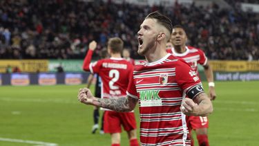 Hoffenheim cae de nuevo, ahora con gol agónico de Augsburgo