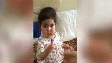 americateve | La pequeña Julia Salas se recupera hoy, tras haber recibido el trasplante de pulmón que salvó su vida.