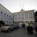 Empleados públicos cobijados por el Plan de Ajuste a la Deuda reciben hoy el bono especial de entre $2,954 a $11,360