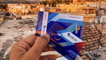 etecsa  limita la venta de lineas moviles, y pone en dolares la segunda linea