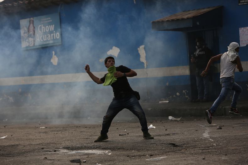 AMS-GEN_VENEZUELA-CRISIS_POLITICA-1.jpg