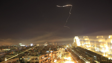 primeras imagenes: el ataque lanzado por ee.uu. contra siria