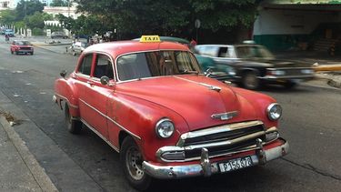 cuba ofrece tajada a empresas espanolas seat y roca