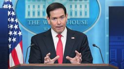 El secretario de Estado Marco Rubio habla durante una rueda de prensa en la sala de prensa James Brady de la Casa Blanca, el martes 5 de mayo de 2026, en Washington. (AP Foto/Mark Schiefelbein)