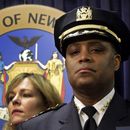 El jefe del Departamento de Policía de la ciudad de Nueva York, Philip Banks, asiste a una conferencia de prensa, en Nueva York, el 30 de enero de 2014. (AP Foto/Archivo)