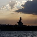 Portaaviones de EEUU reporta brote de coronavirus