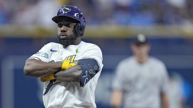 El mexicano Randy Arozarena, de los Rays de Tampa Bay, festeja tras conectar un jonrón el viernes 5 de mayo de 2023, ante los Yanquis de Nueva York (AP Foto/Chris OMeara)