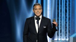 clooney recibe premio cecil b. demille en los globos de oro clooney recibe premio cecil b. demille en los globos de oro