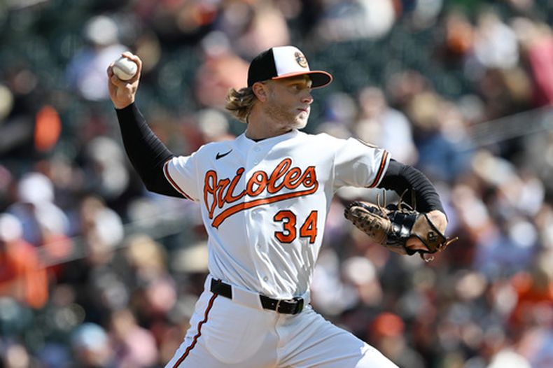 Shane Baz, lanzador de los Orioles de Baltimore, trabaja frente a los Mellizos de Minnesota durante la primera entrada del juego de béisbol de Grandes Ligas el domingo 29 de marzo de 2026, en Baltimore.(AP Foto/Gail Burton)