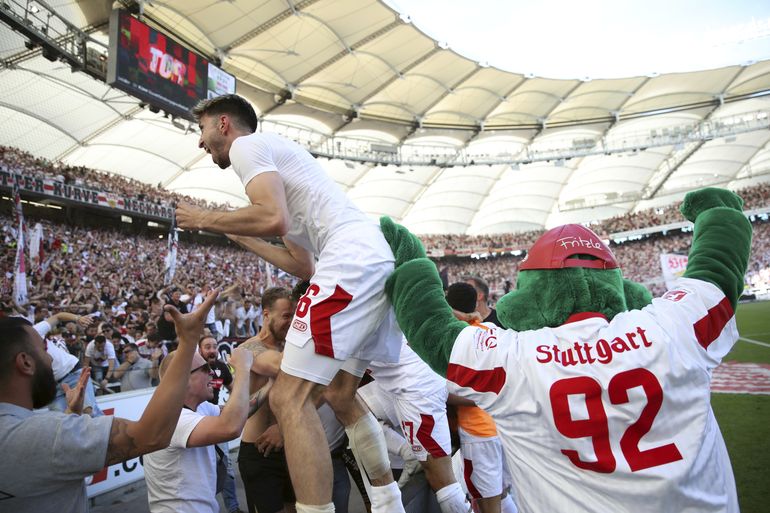Stuttgart se salva de descenso en última fecha de Bundesliga