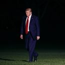 Ordenan entrega registros financieros de Trump a cámara baja