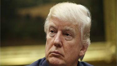 trump dice que visitara puerto rico el martes proximo