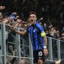 Lautaro Martínez celebra tras anotar el gol del Inter de Milán en la victoria 1-0 ante el AC Milan en la ida de las semifinales de la Liga de Campeones, el martes 16 de mayo de 2023. (AP Foto/Luca Bruno)