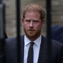 FILE - El príncipe Harry de Gran Bretaña llega a los Tribunales Reales de Justicia de Londres, el martes 28 de marzo de 2023. (Foto AP/Alastair Grant, archivo)