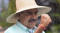 El presidente venezolano Nicolás Maduro en un mitin con partidarios en Caracas el 10 de diciembre del 2025. (AP Foto/Ariana Cubillos)