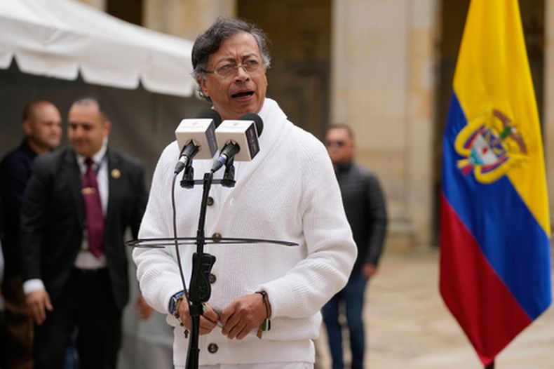 El presidente colombiano Gustavo Petro tras votar en las elecciones legislativas colombianas en Bogotá, el 8 de marzo del 2026. (AP foto/Fernando Vergara)