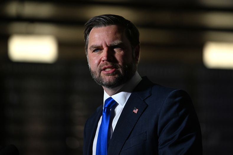 El vicepresidente JD Vance en un evento electoral en Hendersonville, Carolina del Norte, el 19 de octubre del 2026. (Kenny Holston/The New York Times via AP, Pool)