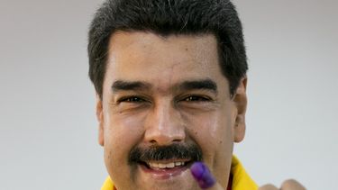 Maduro decreta emergencia por inundaciones en Venezuela