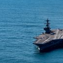 El portaaviones USS George H.W. Bush en el océano Atlántico frente a las costas de Norfolk, Virginia, el 4 de octubre del 2025. (AP foto/Alex Brandon, Pool)