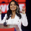 Tulsi Gabbard abandona el Partido Demócrata: los llama cábala elitista