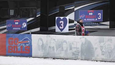 Fuente AP: Hamlin prevé asistir a partido de Bills