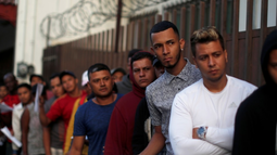 mas de 95 mil cubanos han recibido parole humanitario