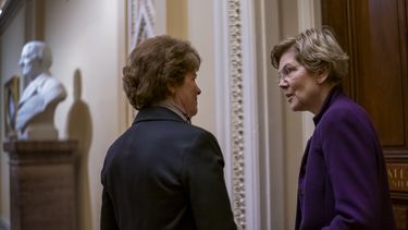 Trump: sexismo no es la razón de la derrota de Warren