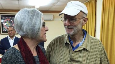 El contratista estadounidense Alan Gross y su esposa figuran entre los invitados a presenciar el discurso del estado de la Unión que el presidente Barack Obama dará este martes ante el Congreso.