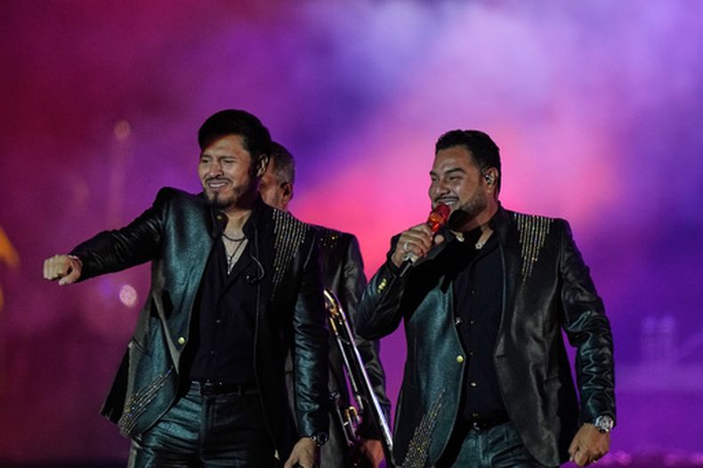 Banda MS durante su presentación en el festival ARRE en la Ciudad de México, el domingo 6 de septiembre de 2026. (Foto AP/Fernando Llano)