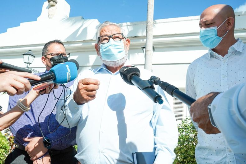 José Tirado a su llegada a La Fortaleza