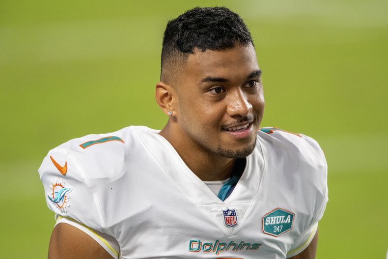 DEP-NFL_DOLPHINS_TAGOVAILOA-0.jpg