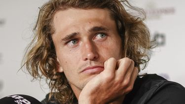 Alexander Zverev durante una entrevista en el Abierto de Hamburgo, el lunes 24 de julio de 2023. (Frank Molter/dpa vía AP)