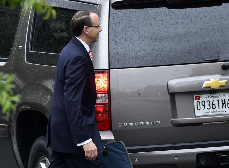AMN-GEN_TRUMP-ROSENSTEIN-0.jpg