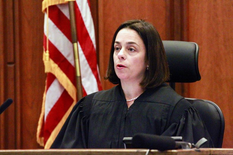 ESP-GEN_PABLO_LYLE-JUICIO-2.jpg