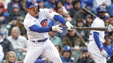 Happ pega 3 hits; Cachorros abren campaña con triunfo