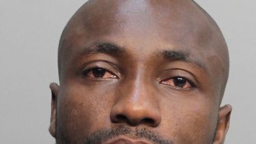 Liberan a futbolista Armero en caso de violencia doméstica