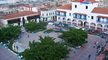 Carbonell fue detenido por levantar un cartel con sus exigencias frente a la sede del gobierno provincial de Santiago de Cuba, en el céntrico Parque Céspedes.