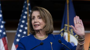 EEUU: Pelosi muestra pragmatismo en acuerdo sobre frontera