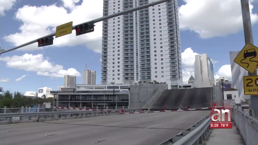 cierre de puente en el downtown de miami por 3 anos genera temor entre residentes y comerciantes