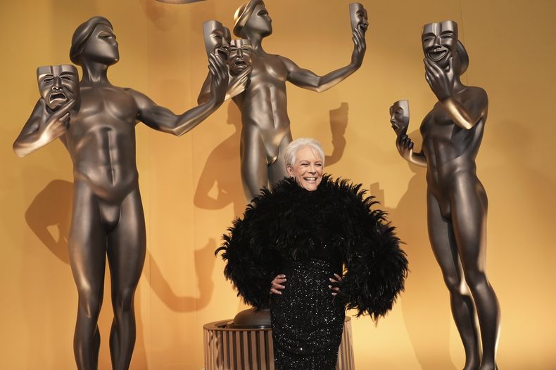 Jamie Lee Curtis llega a la 31ª edición anual de los Premios SAG el domingo 23 de febrero de 2025 en el Shrine Auditorium de Los Ángeles. (Foto AP/Chris Pizzello)