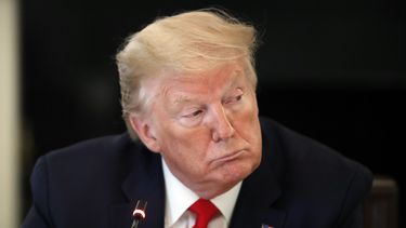 Trump prepara transición en caso de perder reelección