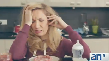 americateve | Según una nueva encuesta realizada en los Estados Unidos a más de 130 mil adultos los padres que viven con niños se estresan más que aquellos padres que no tienen hijos.