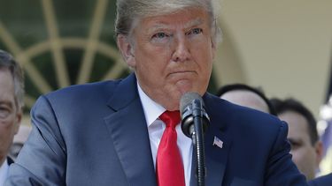 Senador Flake no apoya a Kavanaugh si mintió bajo juramento