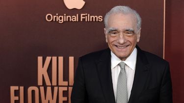 ARCHIVO - El director y coguionista Martin Scorsese posa en el estreno en Los Ángeles de su película Killers of the Flower Moon el 16 de octubre de 2023. Scorsese será honrado con el premio David O. Selznick del Sindicato de Productores de Estados Unidos en febrero de 2024. (Foto AP/Chris Pizzello, archivo)