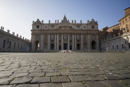 vaticano vendera propiedad en londres en centro de escandalo