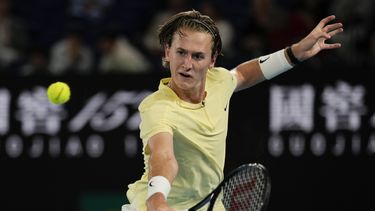 Krejcikova, 1ra en avanzar a 4ta ronda en Australia