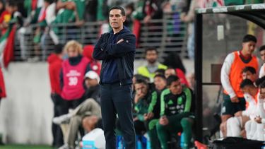 El técnico de México Rafael Márquez durante el primer tiempo del partido amistoso contra Colombia, el sábado 26 de septiembre de 2026, en Baltimore. (AP Foto/Stephanie Scarbrough)